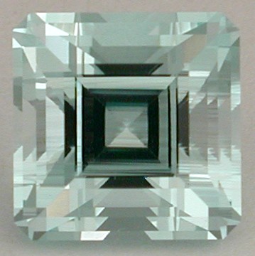 aquamarine faceted gemstone